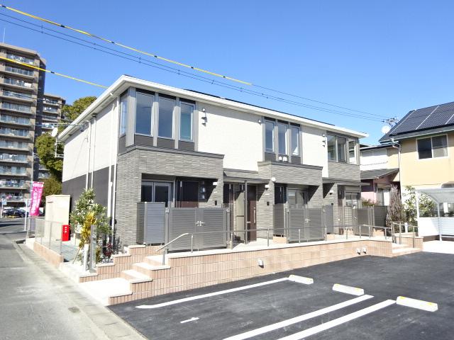 建物外観　外観写真（昼）