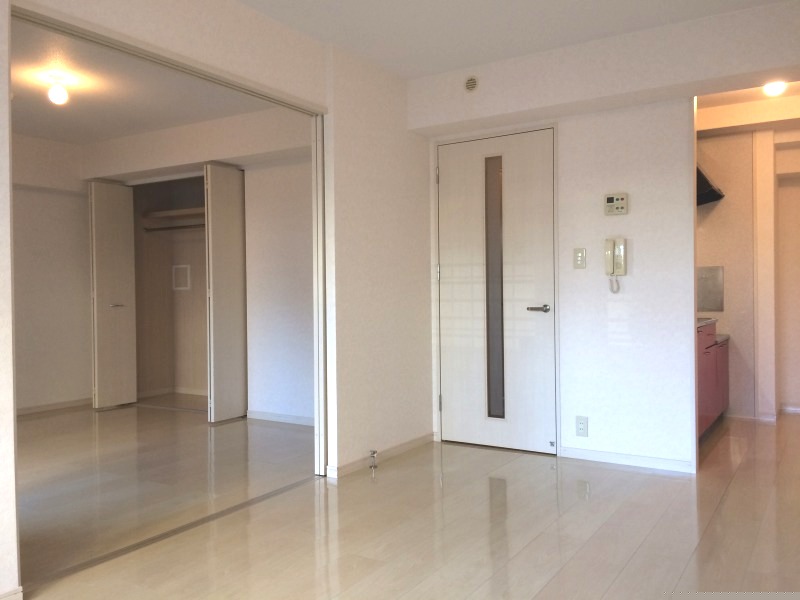 居室・リビング　掲載写真全ては参考になります。現況優先とさせて頂きます。