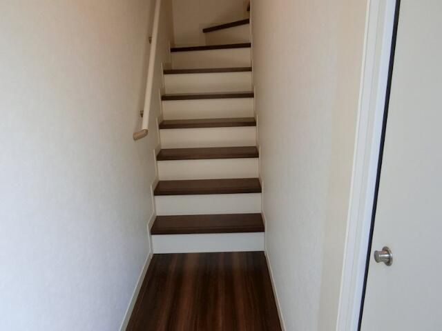 玄関　☆シューズボックス付き玄関☆