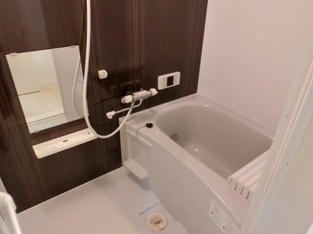 バス・シャワールーム　☆ゆったりくつろげるお風呂☆