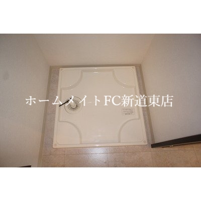 洗面設備　洗濯機置場