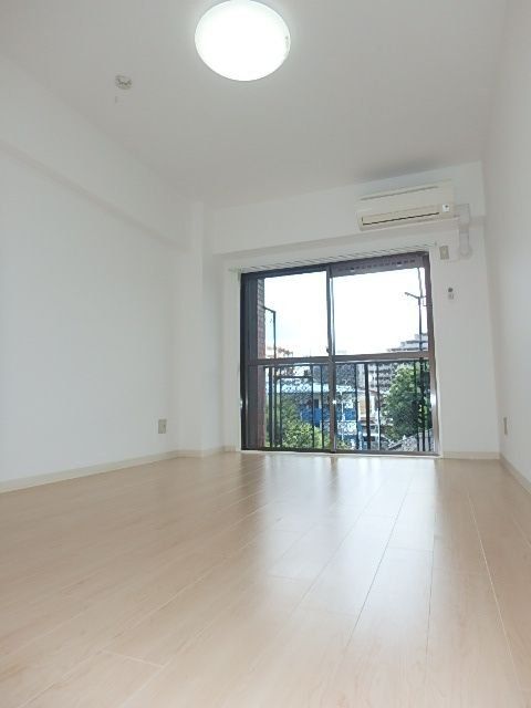 居室・リビング　★お問い合わせはタウンハウジングまで★