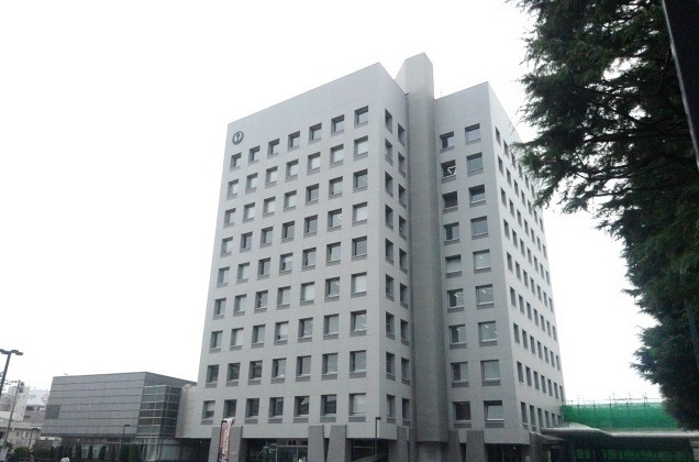 役所　八戸市庁（役所）まで1000m