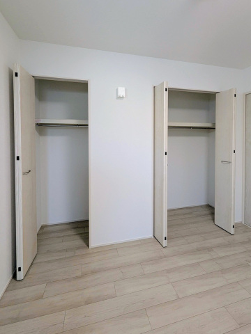 収納　同メーカー同仕様：クローゼット