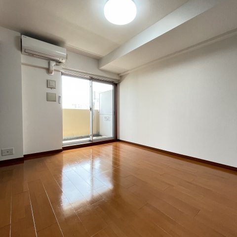 居室・リビング　同仕様タイプです