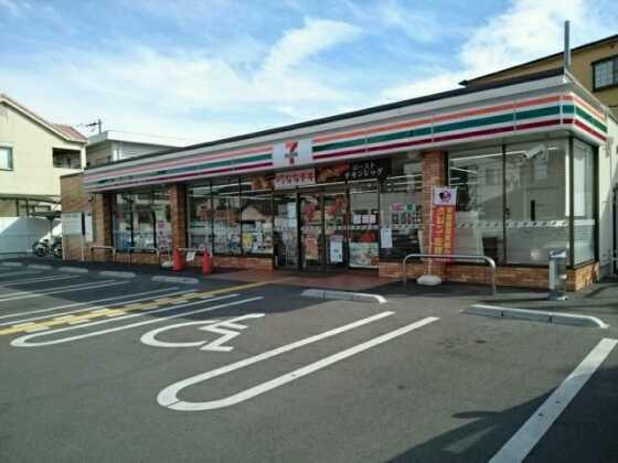 コンビニ　セブンイレブン和泉和気町店（コンビニ）まで365m
