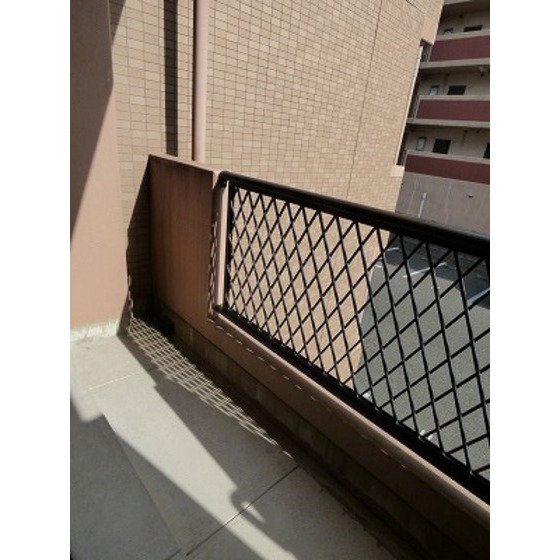 バルコニー　現状優先