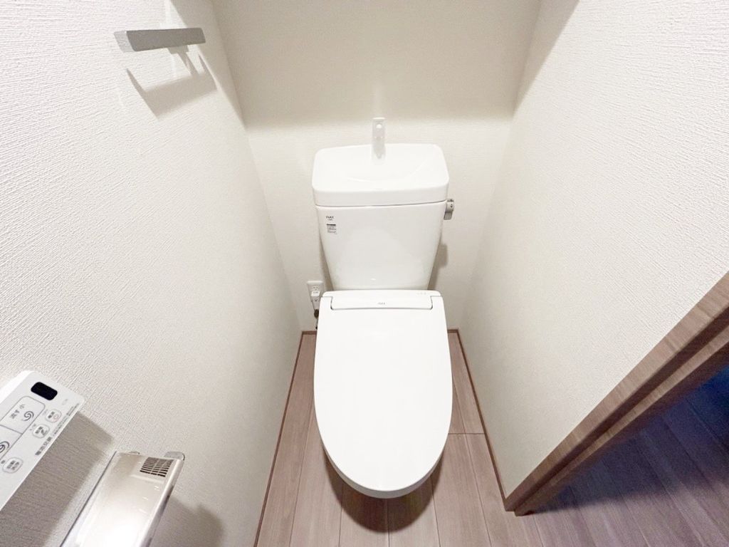 トイレ　お部屋探しは株式会社　タウンハウジング　までお気軽にお問合…