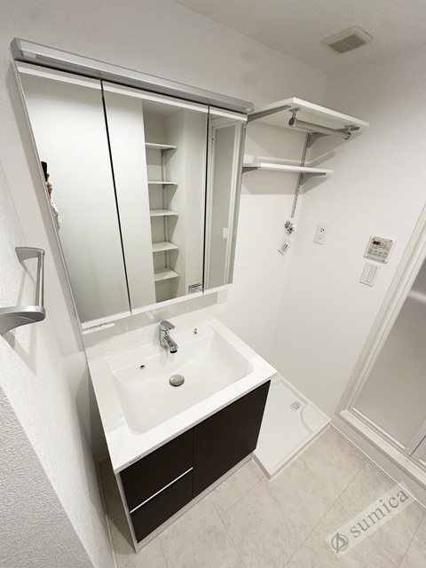 洗面設備　シャンプードレッサー・朝シャンはこちらで♪♪