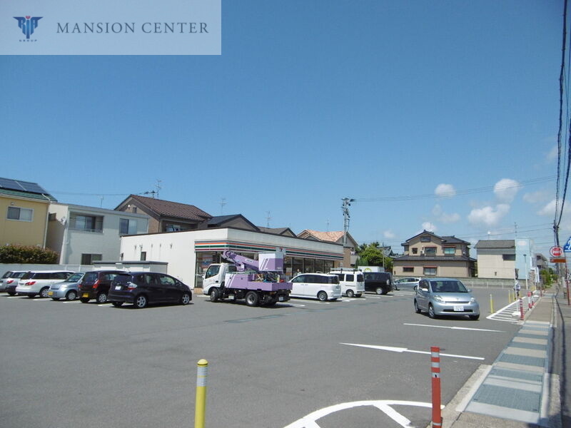 コンビニ　セブンイレブン新潟竹尾3丁目店（コンビニ）まで395m