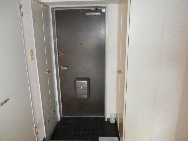 玄関　※３１４号室写真転用