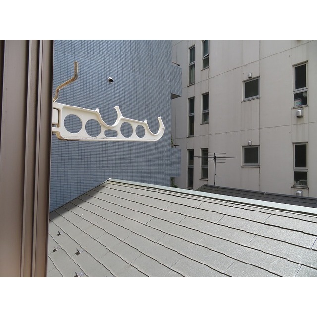 バルコニー　物干し竿置けます