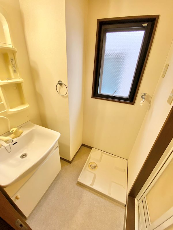 その他設備　脱衣所、洗濯機置き場