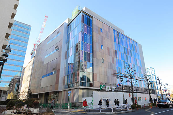 役所　渋谷区役所（役所）まで629m