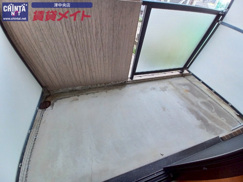 バルコニー　同物件別部屋の写真