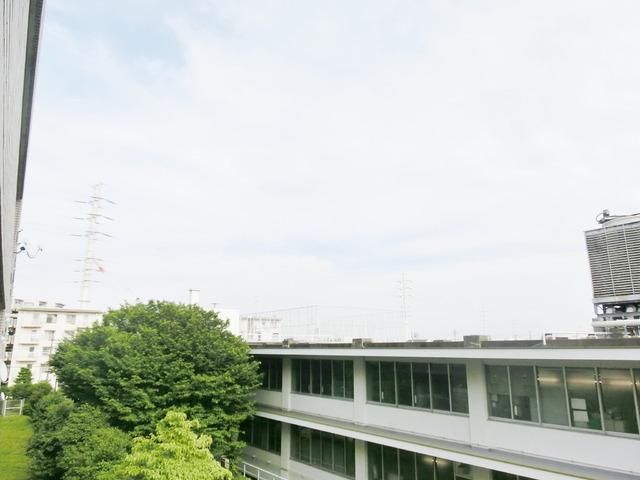 眺望　★北側のバルコニーからの景色です★