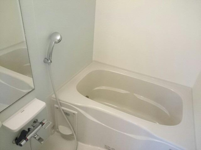 バス・シャワールーム　図面と現状に相違がある場合には現状を優先