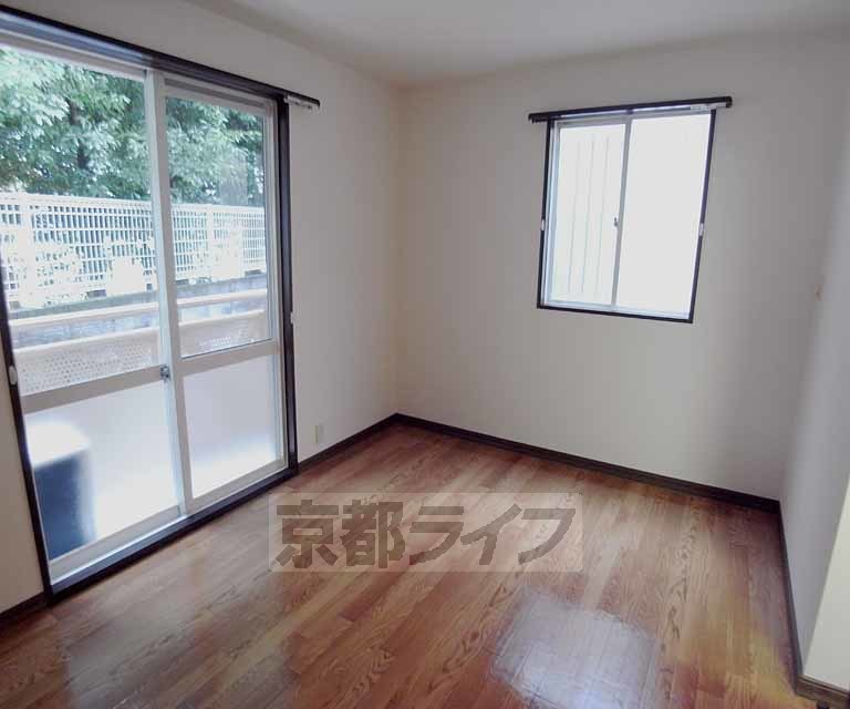 居室・リビング　風通しのよい使いやすい間取りのお部屋です