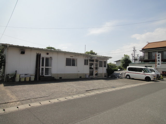 病院　安間内科医院（病院）まで785m