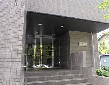 エントランス　毎日通るエントランスはこのようになっています