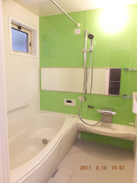 バス・シャワールーム