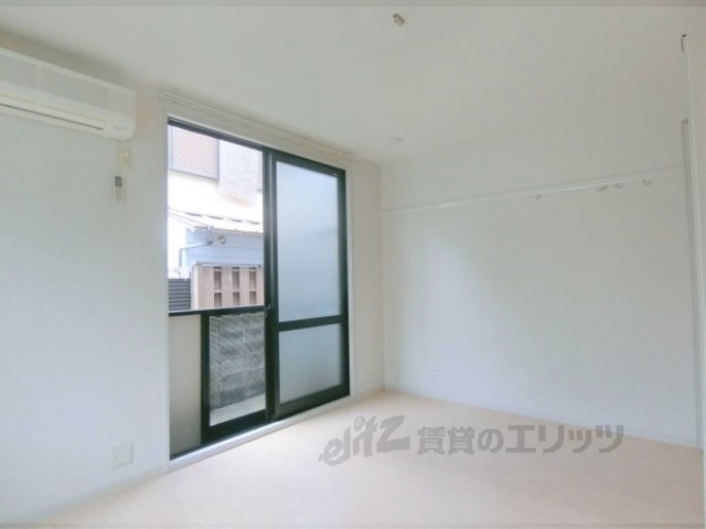 居室・リビング　洋室