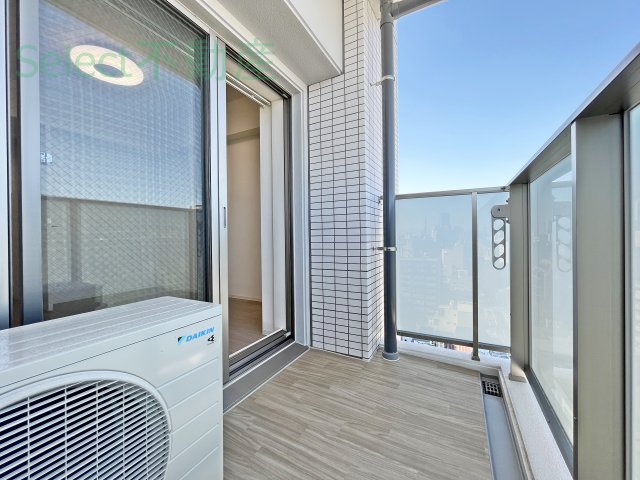 バルコニー　広々としたバルコニーです