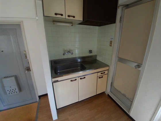 キッチン　※別号室の写真です。