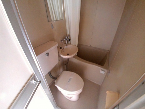 バス・シャワールーム　※別号室の写真です。