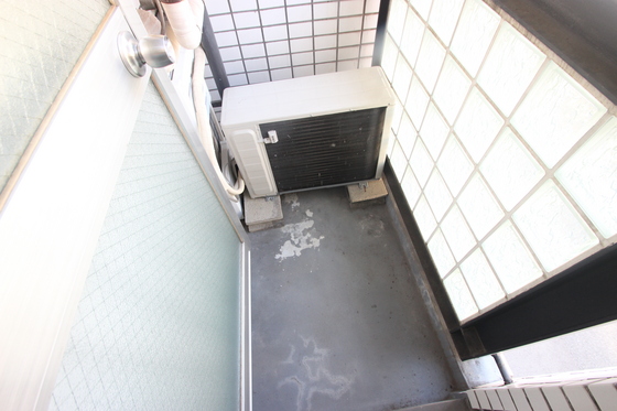 バルコニー　※別号室の写真です。