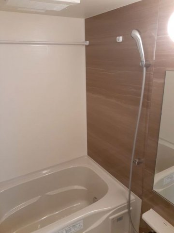 バス・シャワールーム　お風呂です