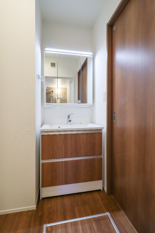 洗面設備　図面と現状に相違がある場合には現状を優先