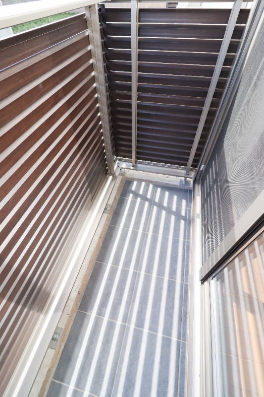 バルコニー　図面と現状に相違がある場合には現状を優先