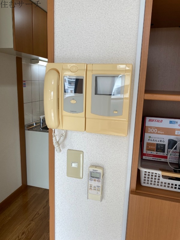 セキュリティ　収納