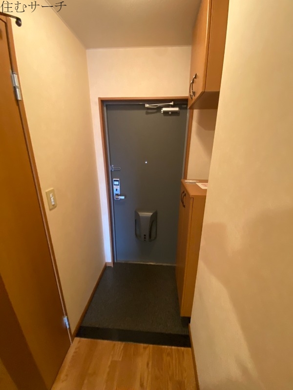 玄関　カメラ付インターホン