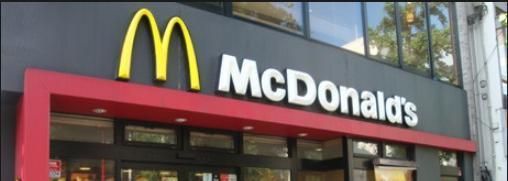 飲食店　マクドナルド６号線青戸店（飲食店）まで726m