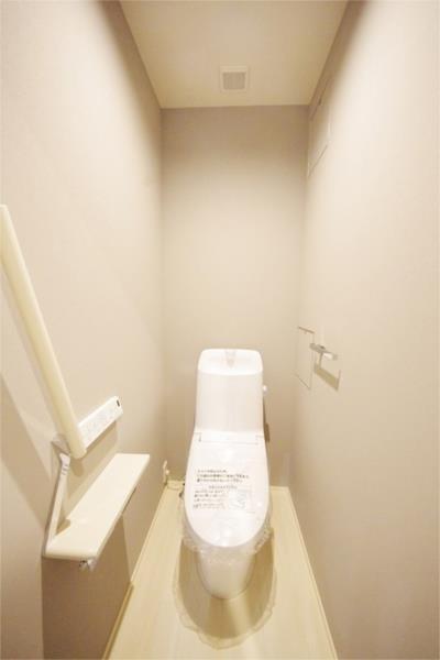 トイレ　シャワートイレ