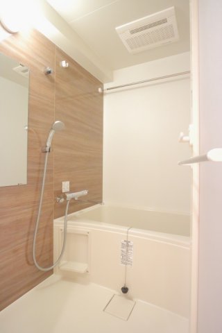バス・シャワールーム　日々の暮らしに欠かせないお風呂です