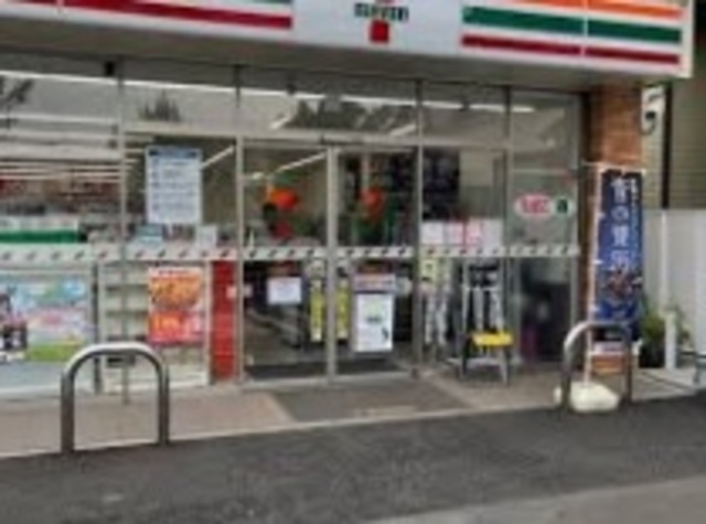 コンビニ　セブンイレブン習志野藤崎2丁目店（コンビニ）まで202m