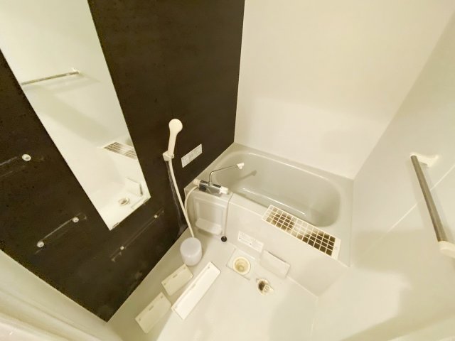 バス・シャワールーム　別号室の参考写真です。