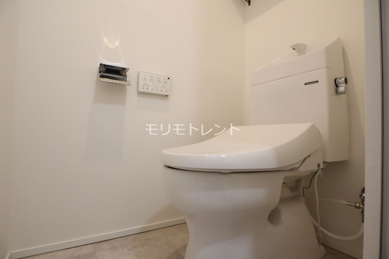 トイレ　室内参考写真（１Ｆ－Ａタイプ）