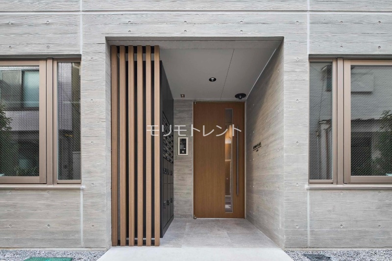 エントランス　エントランス