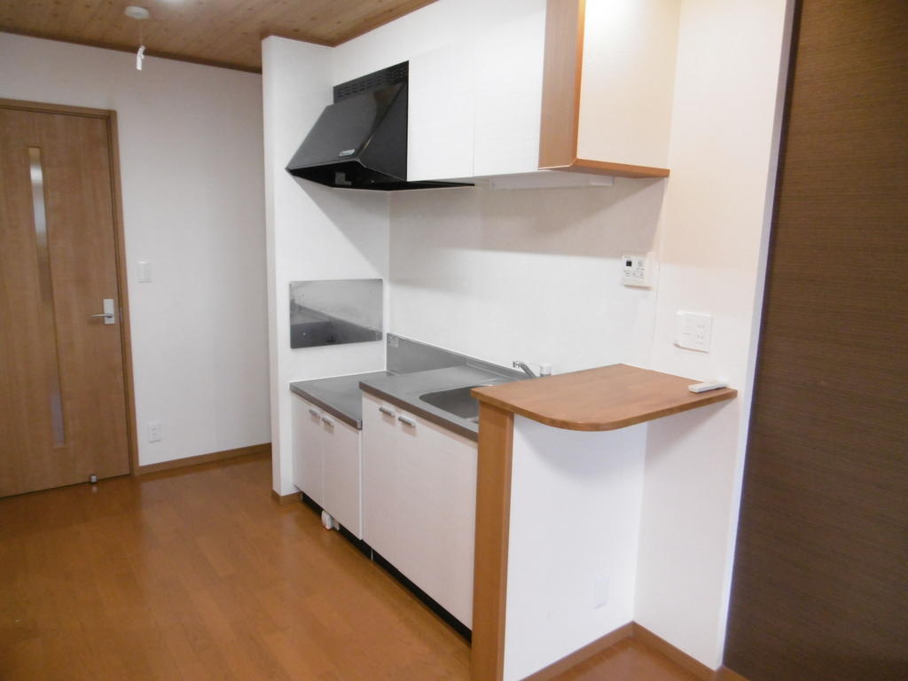 キッチン　※内観写真・動画・パノラマは同施工会社同タイプ間取りのもの