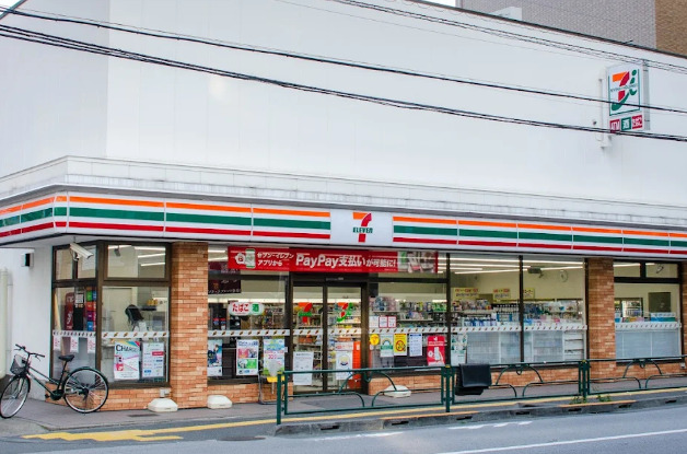 コンビニ　セブンイレブン 文京千石1丁目店（コンビニ）まで141m