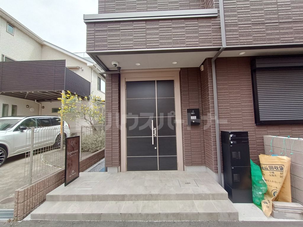 エントランス　エントランス