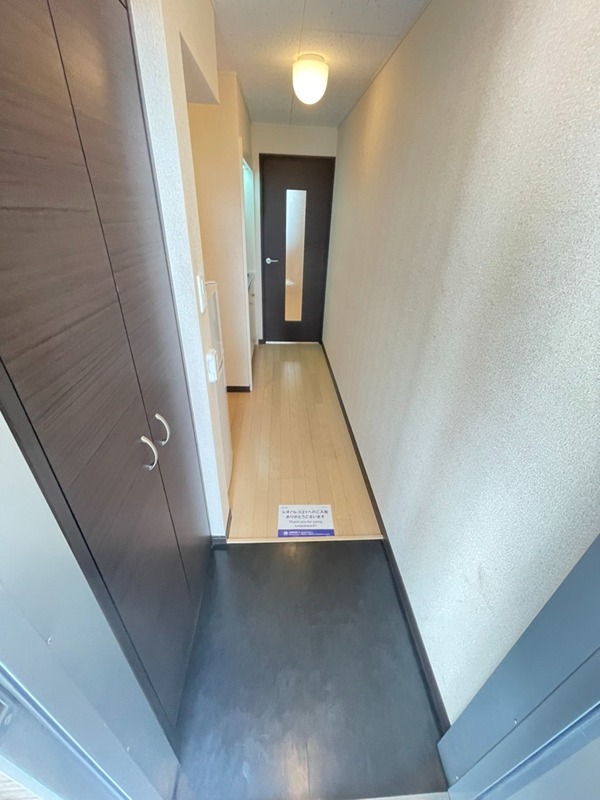 玄関　シューズボックスが設置済み