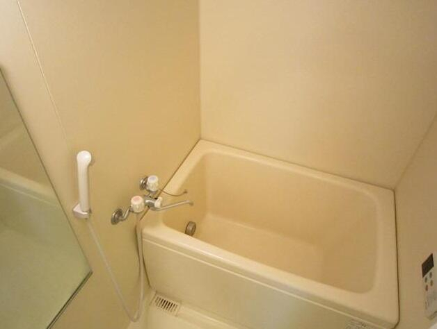 バス・シャワールーム　別部屋参考写真