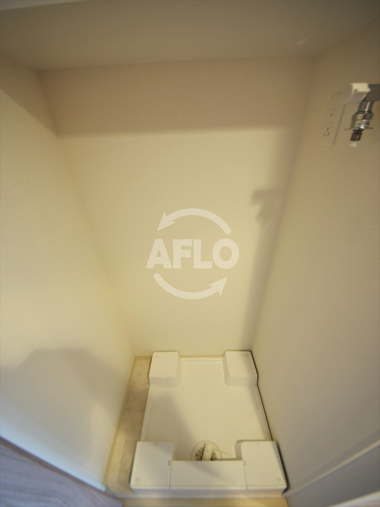 その他　ララプレイス難波シエール　室内洗濯機置き場