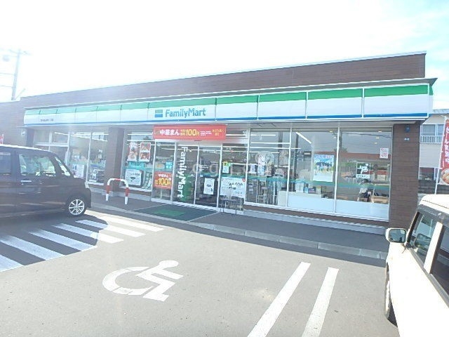 コンビニ　ファミリーマート苫小牧山手町1丁目店（コンビニ）まで364m