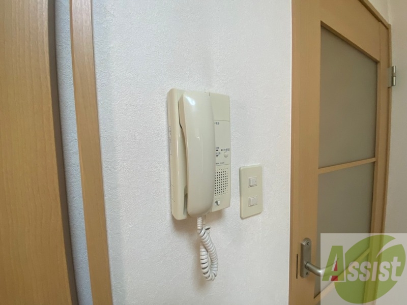 セキュリティ　インターホンは通話ができるので急な訪問があっても安心です。